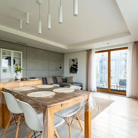 Taneczna Spacious By Bookinghost Gdańsk